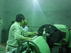 汽車(chē)剎車(chē)片噴涂